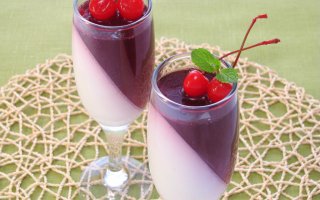 Вишнево-сливочное желе