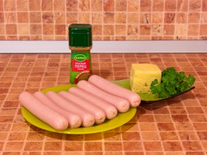Сосиски с сыром. Ингредиенты