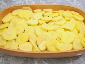 Говядина, запеченная с картофелем и грибами Говядина, запеченная с картофелем и грибами