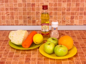 Салат с капустой, яблоками и апельсинами. Ингредиенты