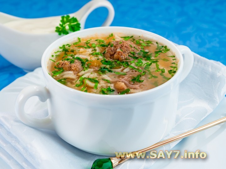 Рецепт Томатный суп с рисом и фрикадельками