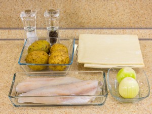 Пирог с рыбой и картошкой открытый – Пирог с рыбой и картошкой – не только на четверг! Рецепты пирогов с рыбой и картошкой: заливных, дрожжевых, слоеных