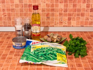 Салат с тунцом и стручковой фасолью. Ингредиенты
