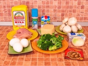 Лоранский пирог с курицей, грибами и брокколи – кулинарный рецепт