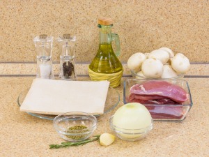 Курник с фаршем и картошкой - пошаговый рецепт с фото на Повар.ру