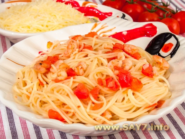 Рецепт Спагетти с креветками и помидорами